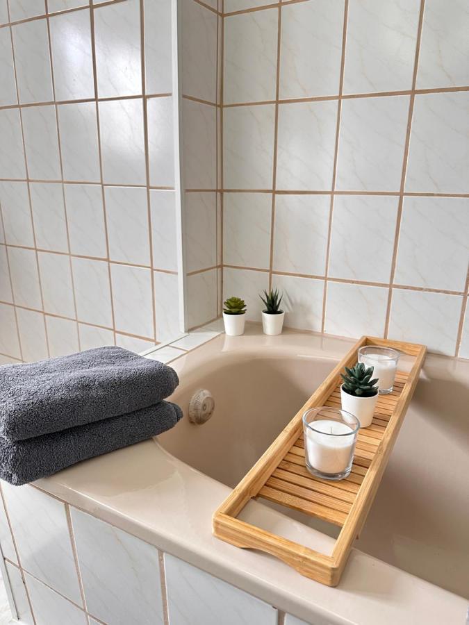 Appartement Auhagen - Kueche, Badewanne, Regendusche, Netflix Exterior photo